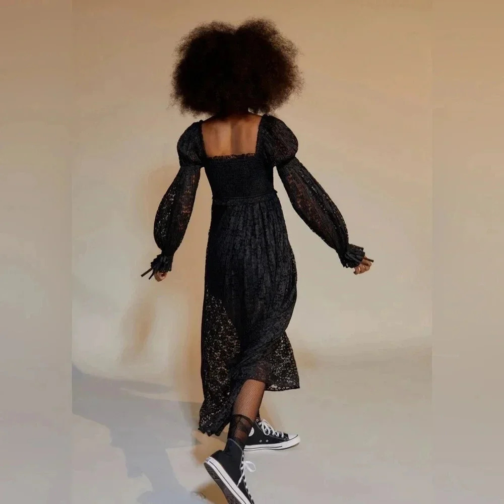 UO Fairuza Lace Maxi Dress urban outfitters - Picture 3 of 5